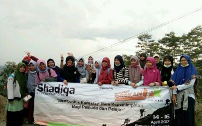 Liburan Dengan Student Leadership Camp