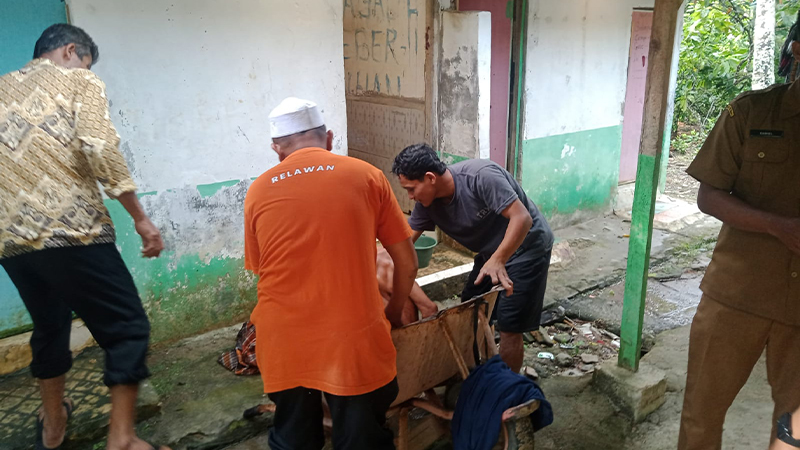 Tolong-Menolong Jadi Kebiasaan Warga Hutasalem